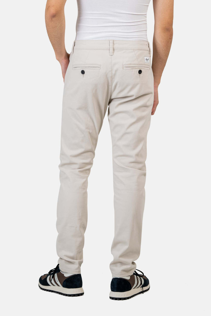 Flex Tapered Chino Hose oatmeal