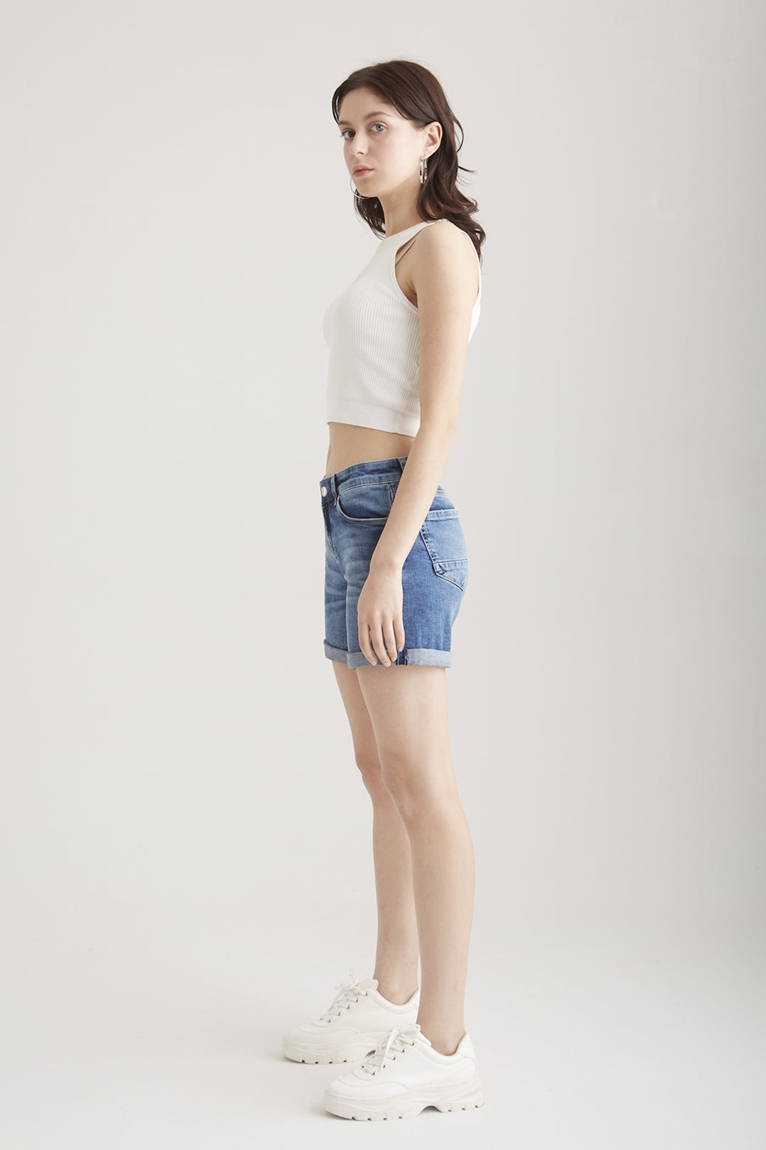 EMMA Mid Waist Denim-Shorts