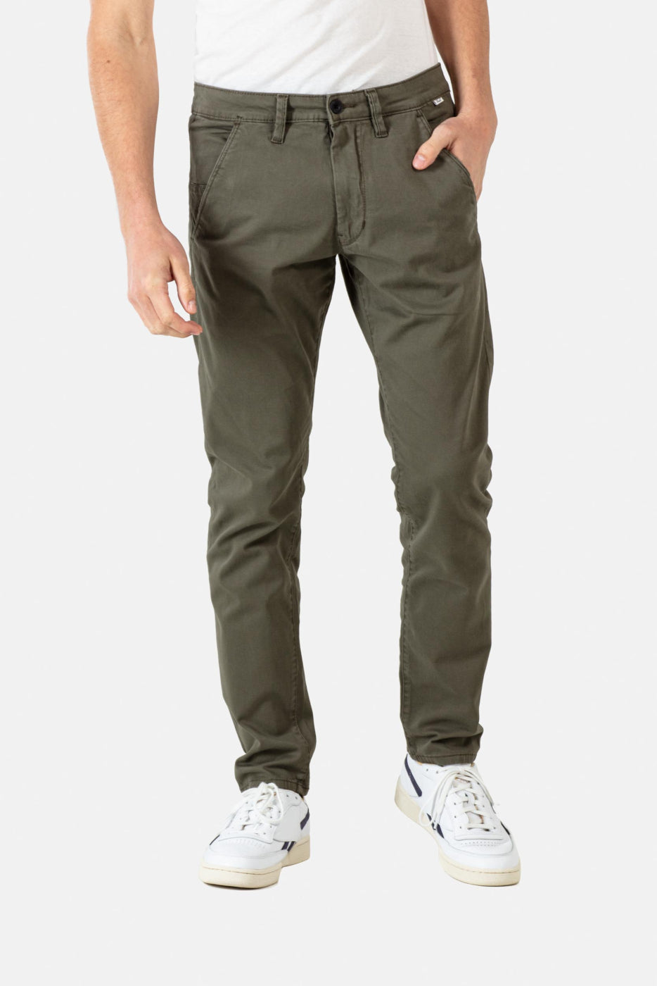 Reell Flex Tapered Chino Stoffhose olive I UNiKAT Store Karlsruhe