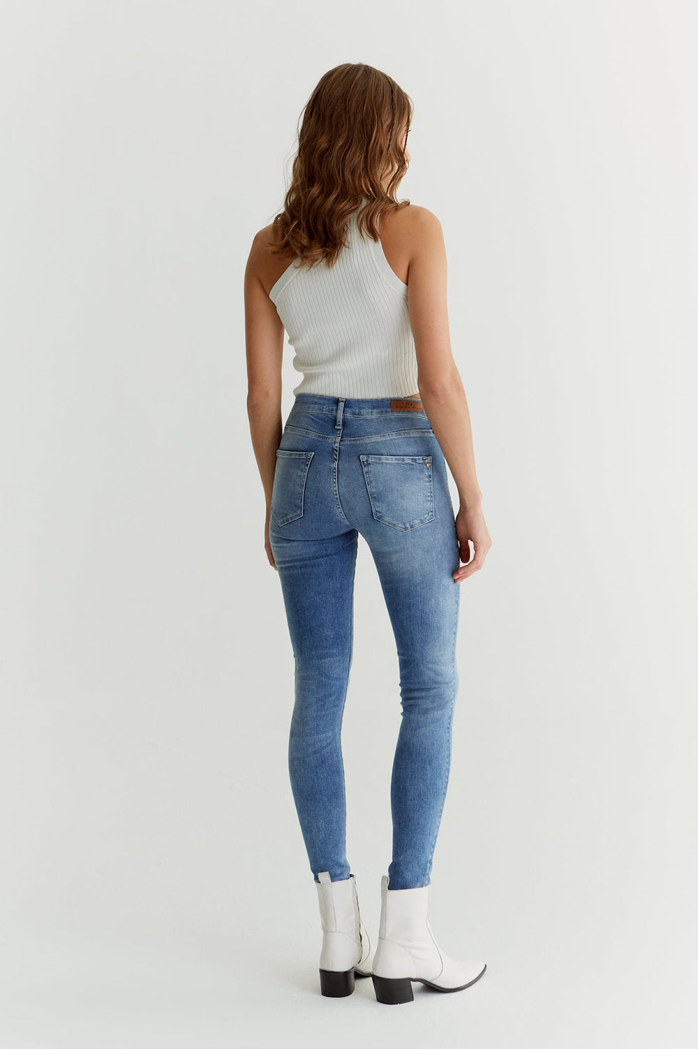 Sophia mediumblue High Waist C.O.J Damenjeans ❤ UNiKAT Store Karlsruhe